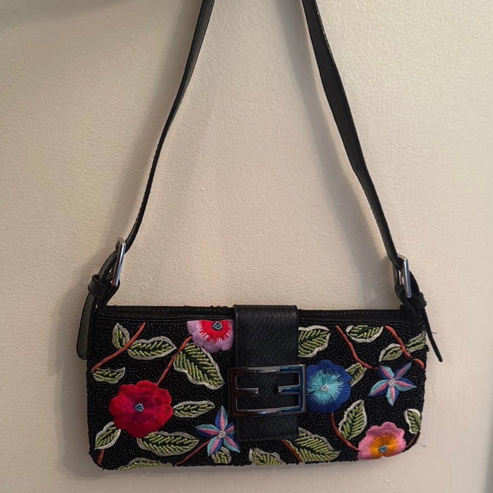 Sleek Black and Red Floral Shoulder Bag